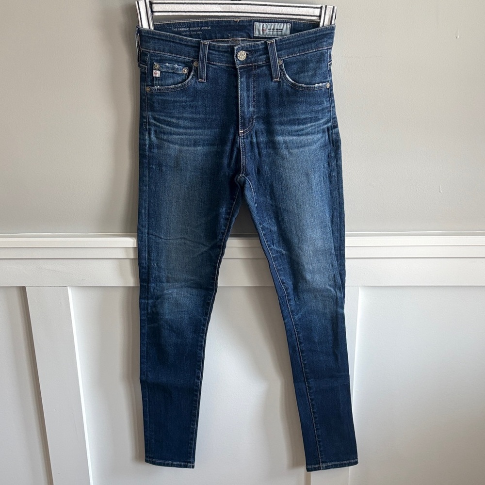 AG The Farrah High-Rise Skinny Ankle